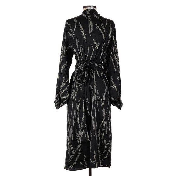 NWOT DIARRABLU Scribble Printed V Neck Wrap Dress | Sz Small - Picture 7 of 11